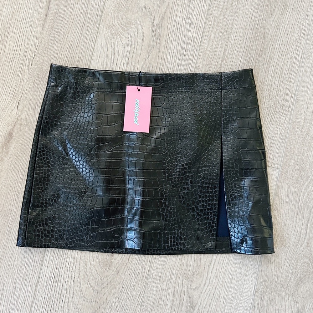 Edikted Black Croc-Embossed Mini Skirt